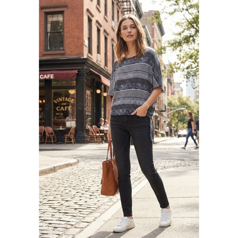 Eileen Fisher  relaxed fit, Size : L , black , white and gray